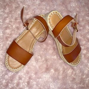 Universal Thread sandals!